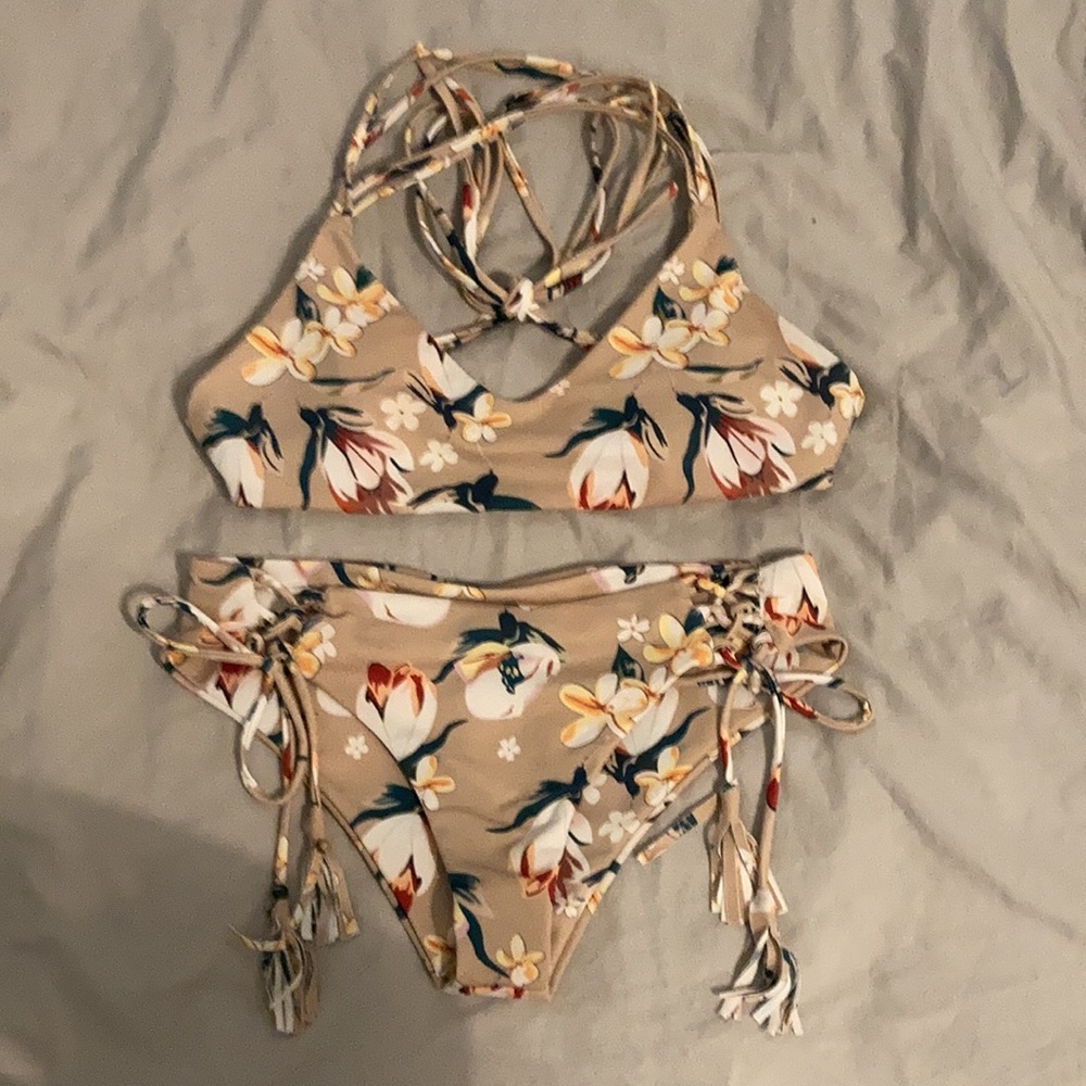 Floral bikini set (top and bottoms)